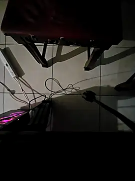 elbrito0 online show from March 20, 1:09 am