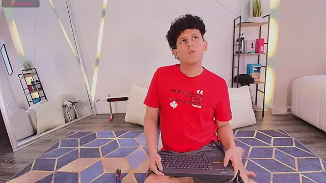 DamianVice online show from December 19, 2:14 pm