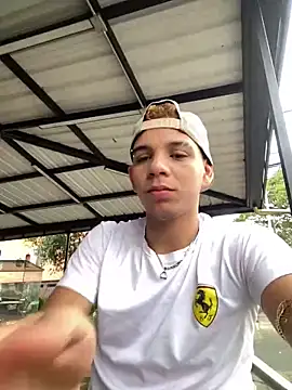 Dylams maja online show from November 9, 7:51 pm