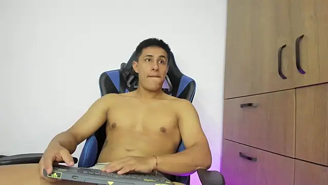 dorman boy online show from January 9, 4:18 am