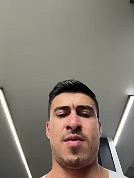 Chris Clarck online show from April 27, 5:19 pm