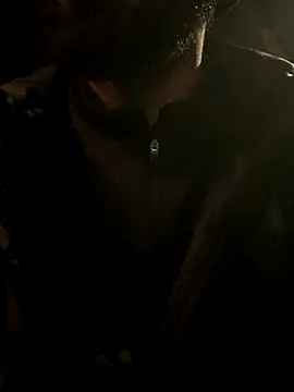 Hiddencore69 online show from November 4, 7:37 pm