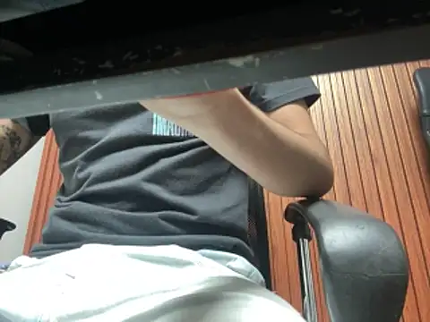 Lion TNTx online show from April 6, 11:59 pm