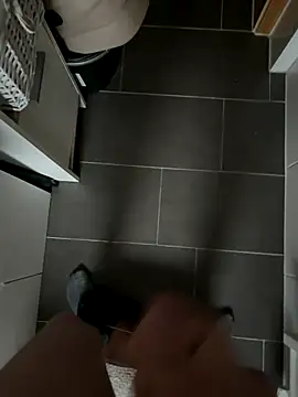 timtom19 online show from November 26, 8:06 am