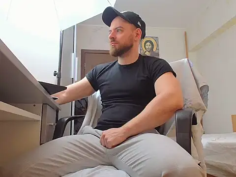 Ryanstone  online show from March 23, 5:46 am