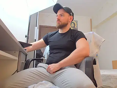 Ryanstone  online show from March 26, 7:23 am