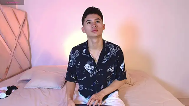 Eiden Blake online show from May 12, 10:34 am