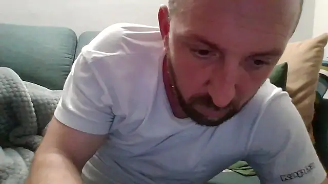 luca beech88 online show from April 7, 6:41 pm