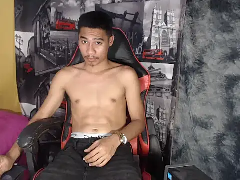 mrsexyteens online show from April 21, 1:50 pm