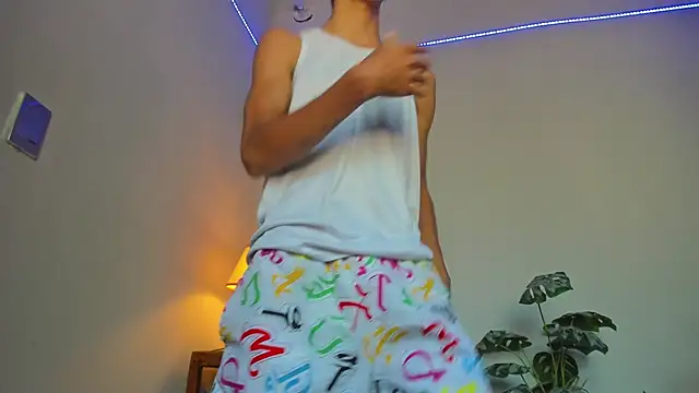 lucian davii online show from April 26, 2:14 pm