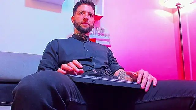 Supreme Alpha online show from November 21, 4:11 am