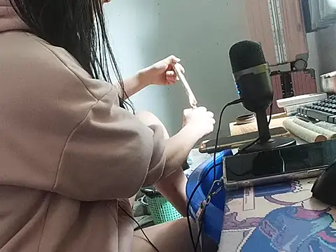 RebelAura online show from May 15, 2:42 am
