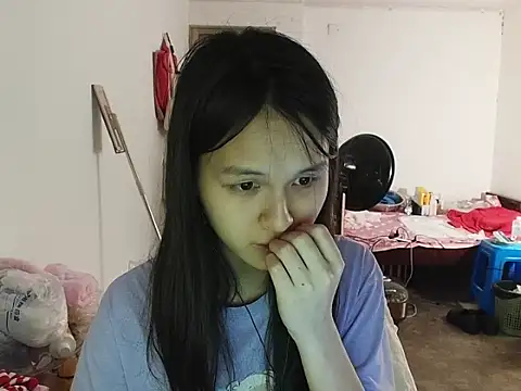 RebelAura online show from May 9, 6:31 pm