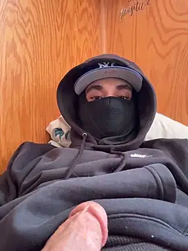 caramello-48888 online show from April 11, 5:27 pm