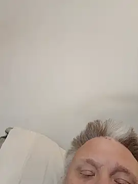 Jbirdb800 online show from December 20, 6:37 pm