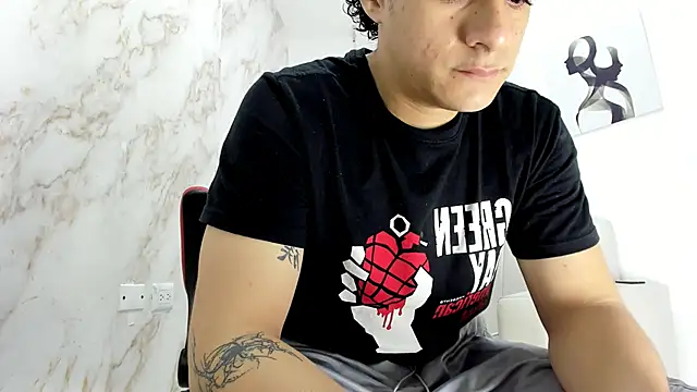 mikei banji online show from November 25, 9:28 pm