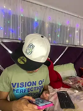 Santy bigcock 01 online show from June 16, 7:16 pm