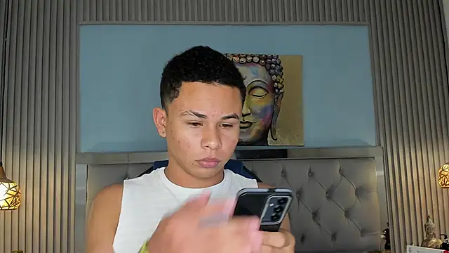 Liams18 online show from April 20, 5:43 am