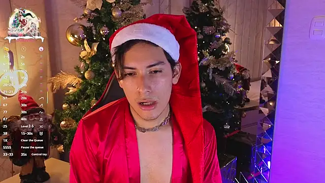 TheoHart  online show from December 17, 9:54 pm