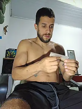 lucweed online show from April 19, 10:01 pm