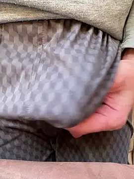 houkeiboy78 online show from February 7, 10:26 pm