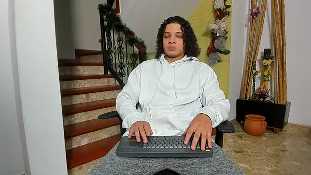 Belamiramill online show from November 18, 1:53 am