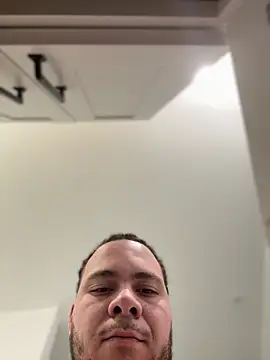 mixedswanger online show from February 15, 9:18 am