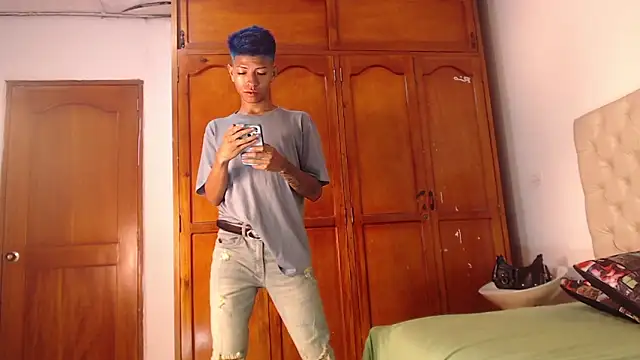 Tessachains 2  online show from February 14, 2:17 am