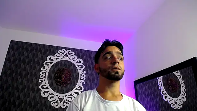 Dereck Jhonsonn online show from November 10, 8:03 pm