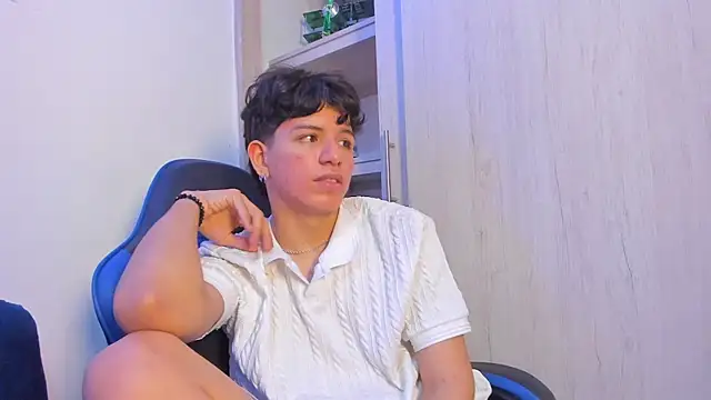 fredd cs online show from November 14, 11:17 pm