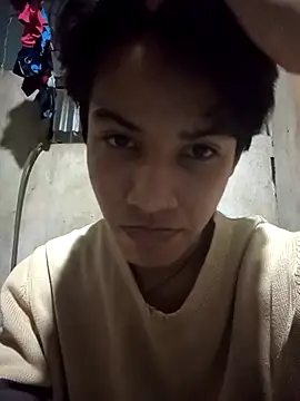 Luiguitw18 online show from November 8, 2:37 am