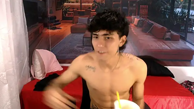 Bryant Connor online show from December 4, 4:19 am