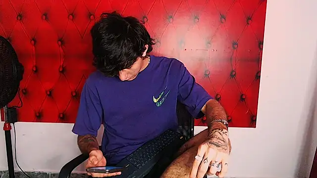 Bryant Connor online show from January 9, 8:36 pm