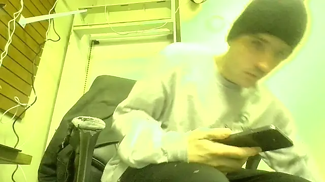 XninoXlokoX9977 online show from February 3, 3:28 pm