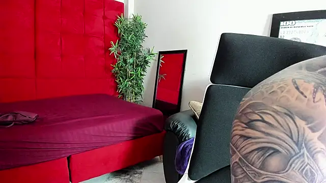 VenomHeat online show from November 18, 10:01 pm