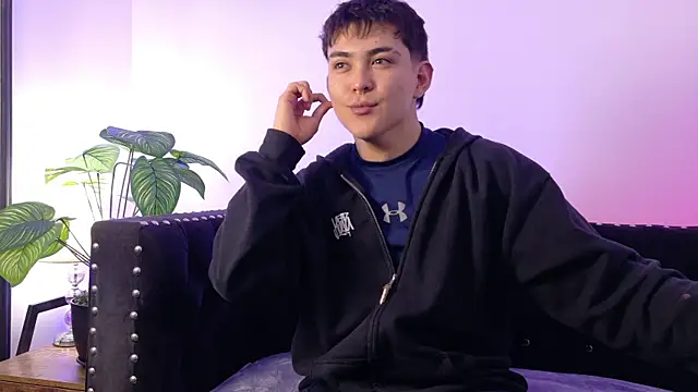 Valentin X online show from November 28, 4:15 am