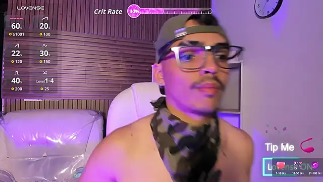 NicoKingg  online show from November 14, 2:04 am