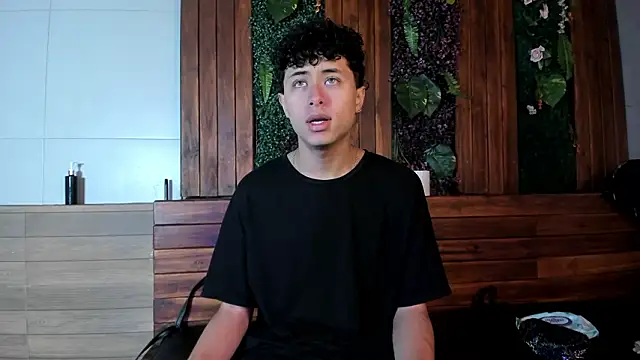 Noah dupont  online show from February 1, 12:04 pm