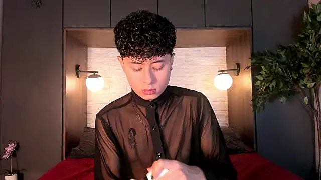 Noah dupont  online show from December 15, 12:02 pm