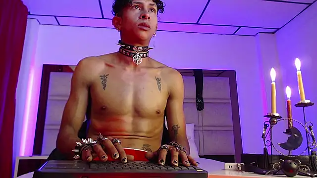 Maximo king25 online show from November 29, 4:58 am