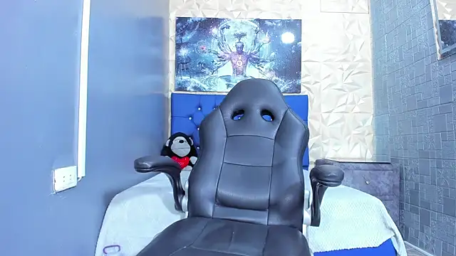 ElanGiraldo online show from May 19, 11:22 pm