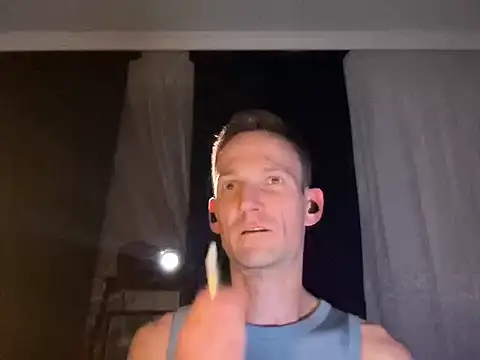 Hotcrazy235 online show from November 11, 12:37 am