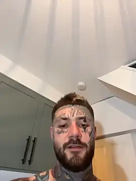 magicmichaell online show from December 15, 7:11 pm