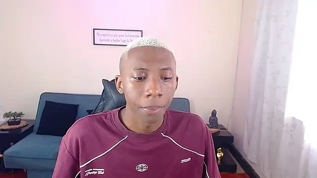 Miilo18 online show from January 16, 9:39 pm