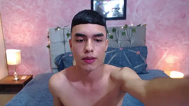 DUVAN MONTES online show from November 15, 1:35 pm