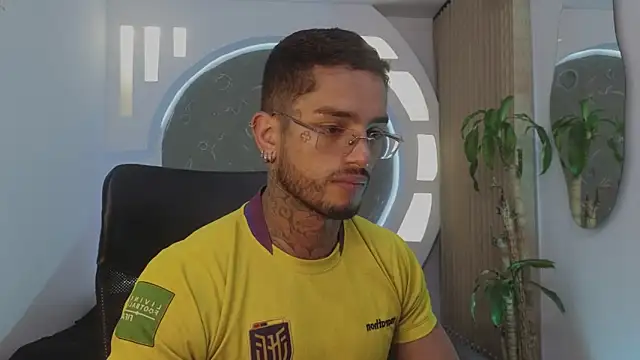 Alanrodgers online show from April 3, 11:51 am