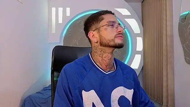 Alanrodgers online show from April 30, 11:39 am