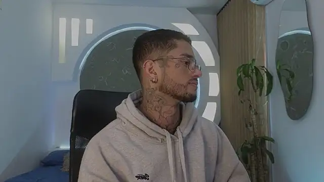 Alanrodgers online show from March 30, 1:12 pm