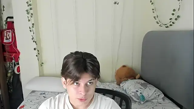 Felix kitty online show from March 22, 7:30 pm