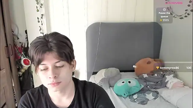 Felix kitty online show from March 31, 7:48 pm